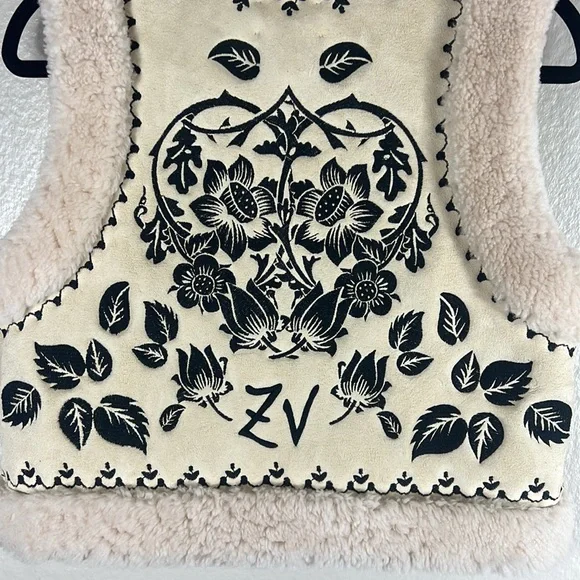 (SOLD) Zadig & Voltaire Feti Shearling Cardigan Vest - Picture 11 of 15